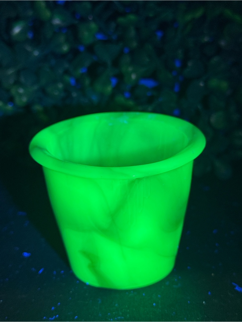 *GLOWS* Vintage Akro Agate Uranium Slag Glass Mini Flower Pot / Toothpick Holder